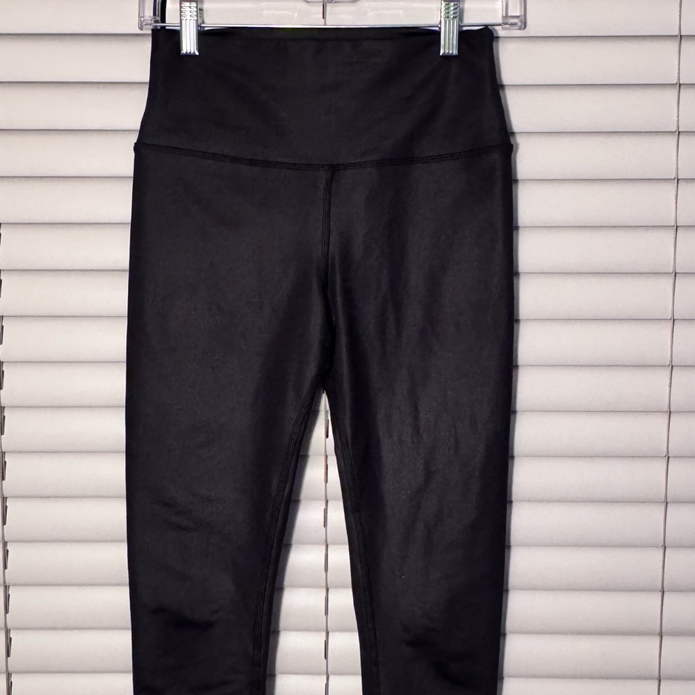 ALO Yoga Leggings - Size Small